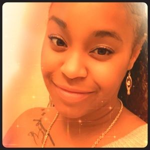 Meet your Posher, Rnee